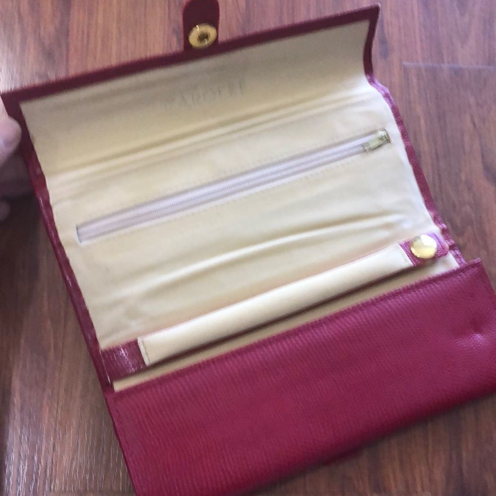 Carolee Red jewelry travel organizer.